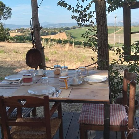 Agriturismo La Terra Valiano Exteriér fotografie