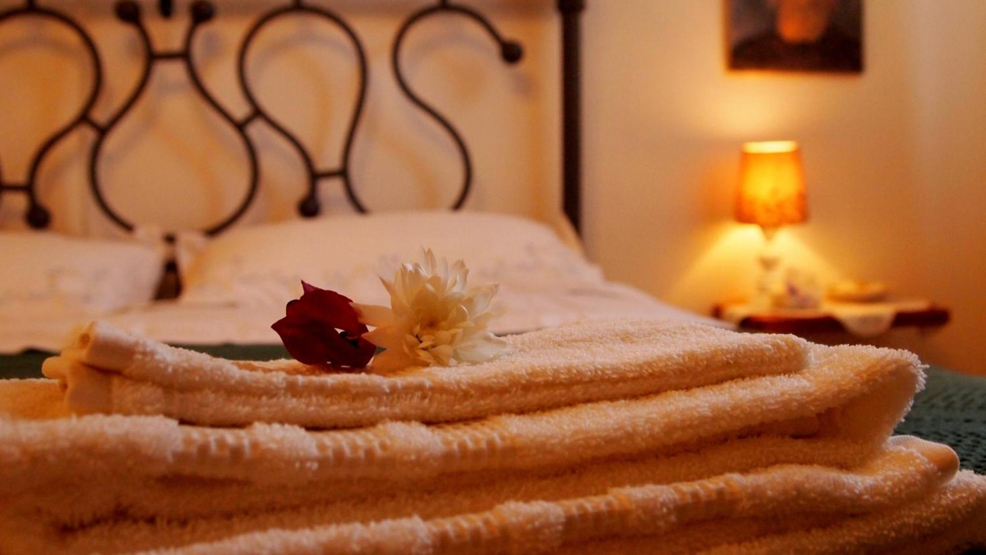 Agriturismo La Terra Valiano Pokoj fotografie